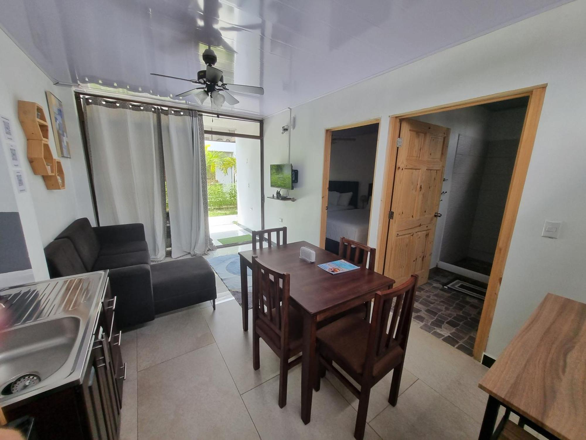 Ballena Rey Hotel Uvita Exterior photo