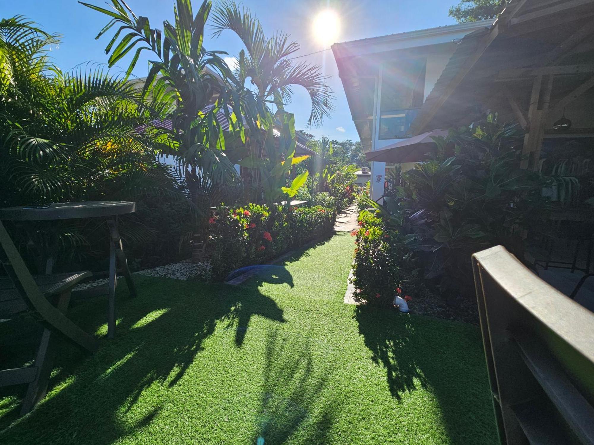 Ballena Rey Hotel Uvita Exterior photo